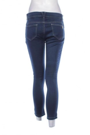 Blugi de femei Versace Jeans, Mărime M, Culoare Albastru, Preț 373,10 Lei