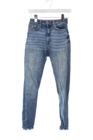 Damskie jeansy Zara, Rozmiar S, Kolor Niebieski, Cena 63,62 zł