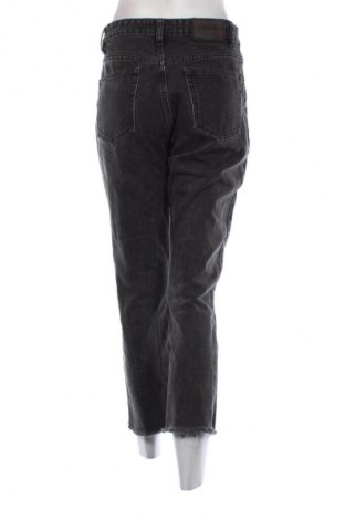 Blugi de femei Zara, Mărime M, Culoare Negru, Preț 73,97 Lei