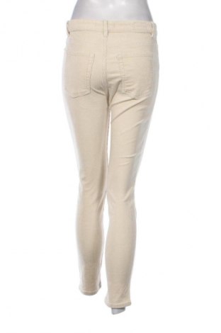 Dámske menčestráky Pull&Bear, Veľkosť S, Farba Kremová, Cena  23,41 €