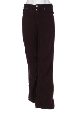 Дамски джинси Zara, Размер S, Цвят Кафяв, Цена 18,99 лв.