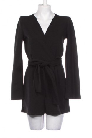 Kurzer Damenoverall Bershka, Größe M, Farbe Schwarz, Preis 22,99 €