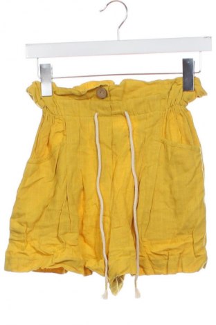 Női rövidnadrág Bershka, Méret XS, Szín Sárga, Ár 6 829 Ft