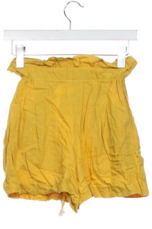 Női rövidnadrág Bershka, Méret XS, Szín Sárga, Ár 6 829 Ft