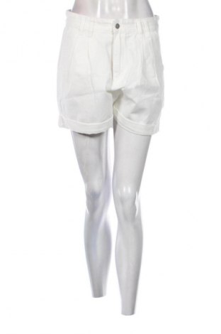 Damen Shorts DAZY, Größe XL, Farbe Weiß, Preis 9,72 €