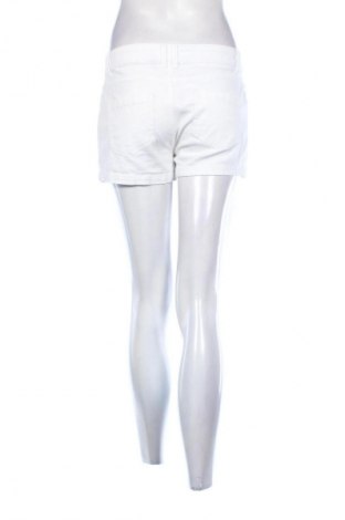 Pantaloni scurți de femei Esmara, Mărime M, Culoare Alb, Preț 51,82 Lei
