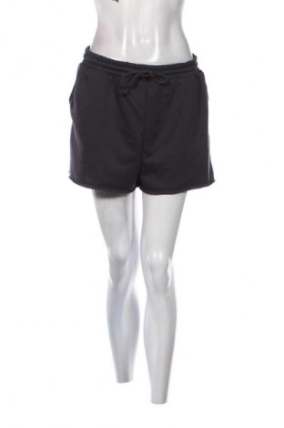 Damen Shorts Fb Sister, Größe M, Farbe Grau, Preis 9,72 €