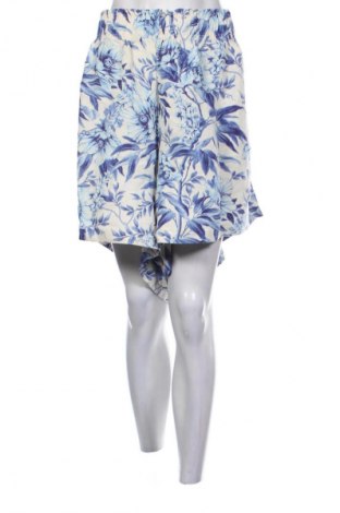 Dámské kraťasy  H&M, Velikost 4XL, Barva Vícebarevné, Cena  289,00 Kč