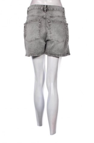 Női rövidnadrág H&M, Méret S, Szín Szürke, Ár 2 989 Ft