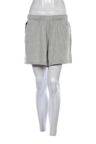 Pantaloni scurți de femei Liberty, Mărime XL, Culoare Verde, Preț 24,99 Lei