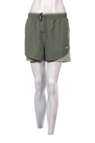 Dámske kraťasy  Nike, Veľkosť XL, Farba Zelená, Cena  19,95 €