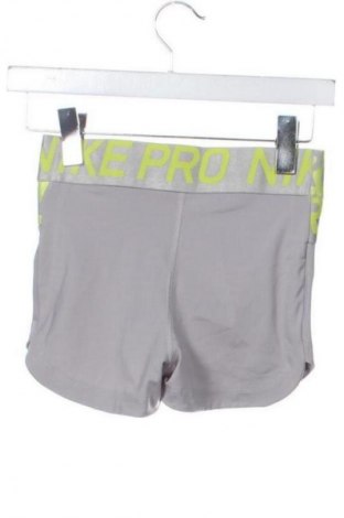 Γυναικείο κοντό παντελόνι Nike, Μέγεθος XS, Χρώμα Γκρί, Τιμή 17,00 €