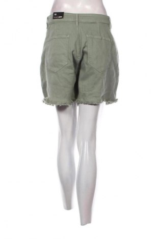 Női rövidnadrág Fashion nova, Méret XXL, Szín Zöld, Ár 5 199 Ft