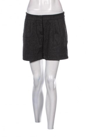 Damen Shorts S.Oliver, Größe M, Farbe Grau, Preis € 17,00