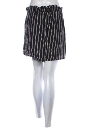 Damskie szorty SHEIN, Rozmiar XL, Kolor Kolorowy, Cena 44,99 zł