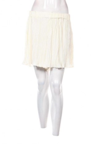 Damen Shorts Showpo, Größe XL, Farbe Weiß, Preis € 17,99