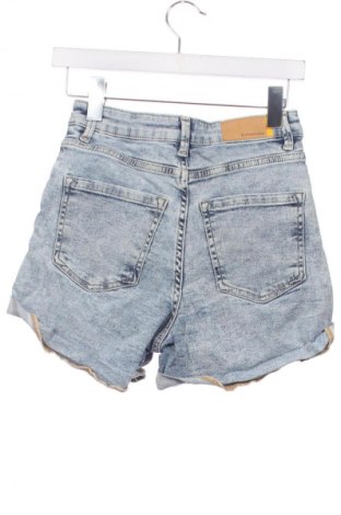 Pantaloni scurți de femei Stradivarius, Mărime XS, Culoare Albastru, Preț 51,62 Lei