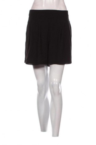 Damen Shorts Dynamite, Größe L, Farbe Schwarz, Preis 23,99 €