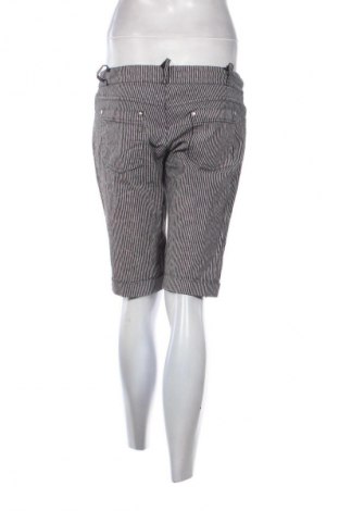 Dámské kraťasy  Unbranded, Velikost XL, Barva Vícebarevné, Cena  243,00 Kč