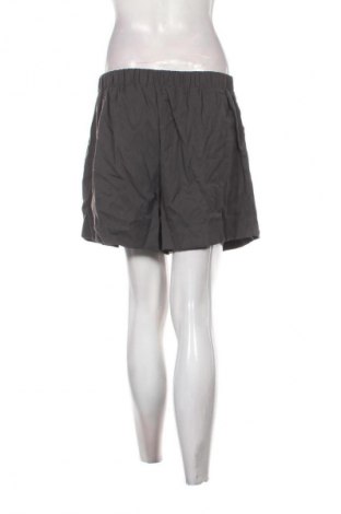 Pantaloni scurți de femei Unbranded, Mărime XL, Culoare Gri, Preț 64,99 Lei