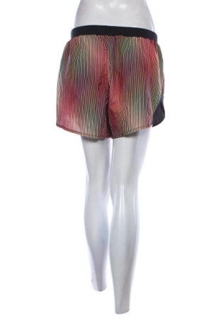 Damen Shorts Under Armour, Größe XL, Farbe Mehrfarbig, Preis 18,99 €