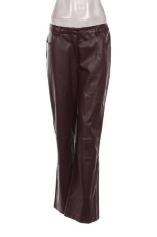 Pantaloni de piele pentru damă LENI KLUM x ABOUT YOU, Mărime L, Culoare Roșu, Preț 789,99 Lei
