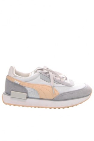 Дамски обувки PUMA, Размер 37, Цвят Многоцветен, Цена 80,99 лв.