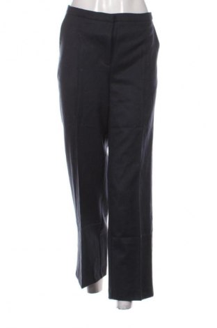 Pantaloni de femei ABOUT YOU x Marie von Behrens, Mărime M, Culoare Albastru, Preț 549,99 Lei