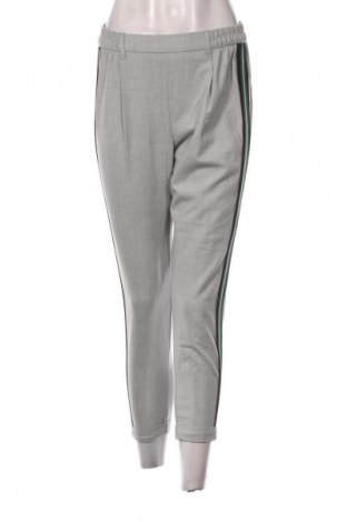 Pantaloni de femei Bershka, Mărime S, Culoare Multicolor, Preț 35,99 Lei