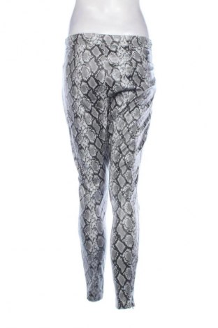 Pantaloni de femei Bershka, Mărime M, Culoare Multicolor, Preț 39,99 Lei