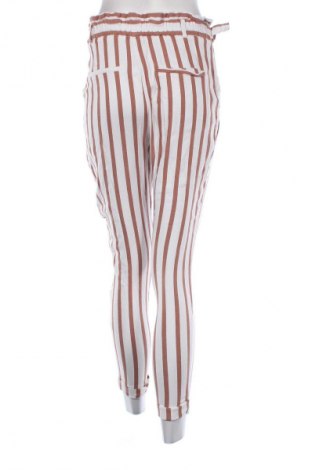Pantaloni de femei Bershka, Mărime M, Culoare Multicolor, Preț 79,45 Lei