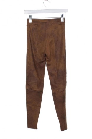 Damskie spodnie Bershka, Rozmiar XS, Kolor Brązowy, Cena 68,00 zł