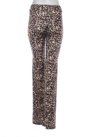 Dámske nohavice Bershka, Veľkosť M, Farba Viacfarebná, Cena  23,53 €