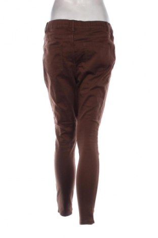 Pantaloni de femei Essentials by Tchibo, Mărime L, Culoare Maro, Preț 79,00 Lei