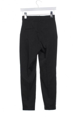 Damskie spodnie H&M, Rozmiar XS, Kolor Szary, Cena 113,10 zł
