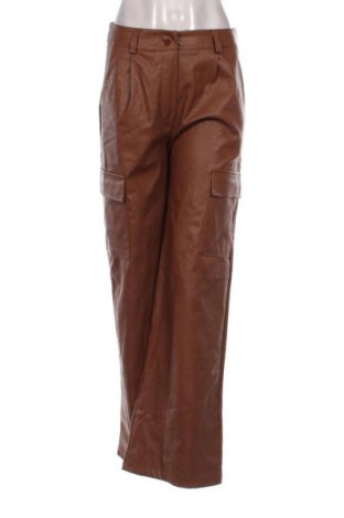 Damenhose NEW COLLECTION, Größe L, Farbe Braun, Preis € 28,99
