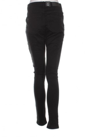 Pantaloni de femei Noisy May, Mărime M, Culoare Negru, Preț 316,99 Lei