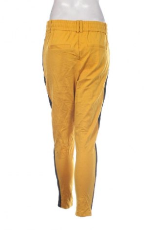 Damenhose ONLY, Größe L, Farbe Gelb, Preis 18,99 €