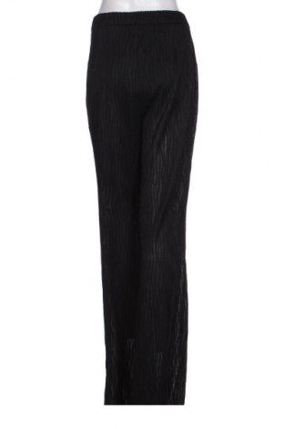 Dámske nohavice Pretty Little Thing, Veľkosť M, Farba Čierna, Cena  24,03 €