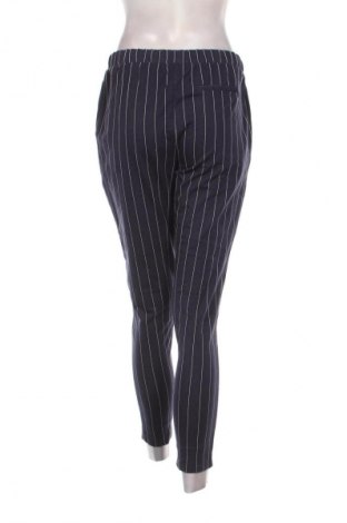 Pantaloni de femei Pull&Bear, Mărime M, Culoare Multicolor, Preț 98,99 Lei