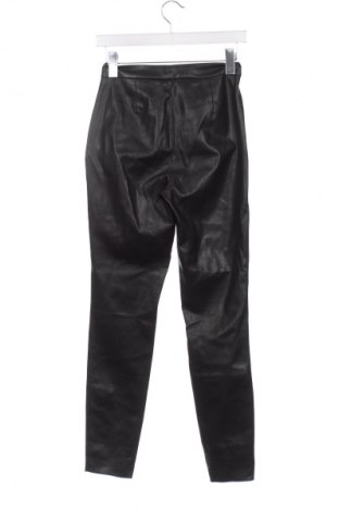 Pantaloni de femei Reserved, Mărime XS, Culoare Negru, Preț 46,99 Lei