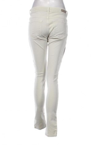 Damenhose S.Oliver, Größe S, Farbe Ecru, Preis 13,99 €