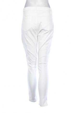 Damenhose SHEIN, Größe M, Farbe Weiß, Preis 8,99 €