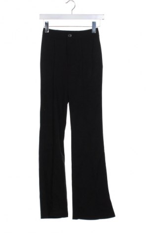 Damenhose SHEIN, Größe XS, Farbe Schwarz, Preis 15,13 €