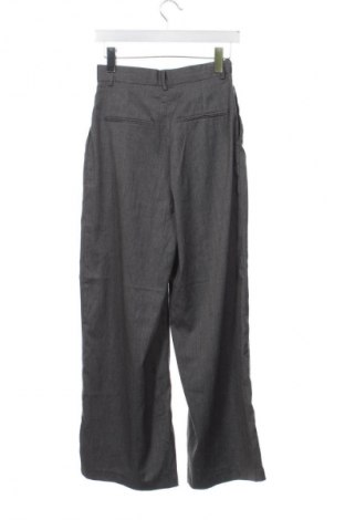 Pantaloni de femei Sinsay, Mărime S, Culoare Gri, Preț 78,79 Lei