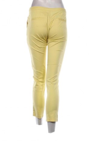 Pantaloni de femei United Colors Of Benetton, Mărime M, Culoare Galben, Preț 112,33 Lei