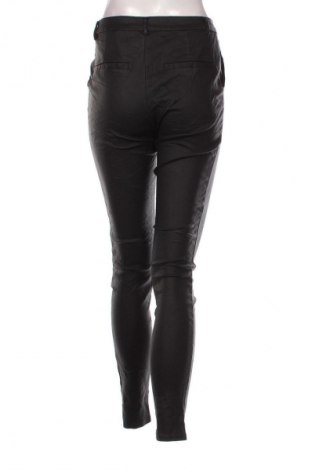 Damskie spodnie Vero Moda, Rozmiar M, Kolor Czarny, Cena 88,99 zł