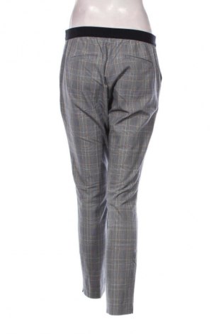 Pantaloni de femei Zara, Mărime L, Culoare Multicolor, Preț 33,99 Lei