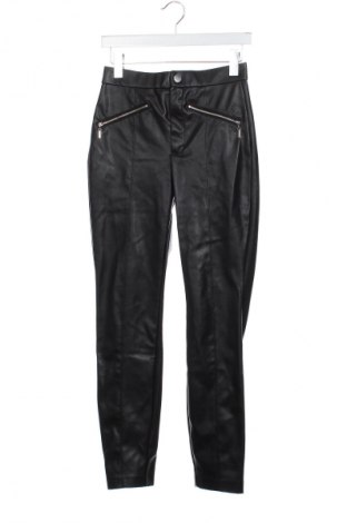 Дамски панталон Zara, Размер XS, Цвят Черен, Цена 38,01 лв.