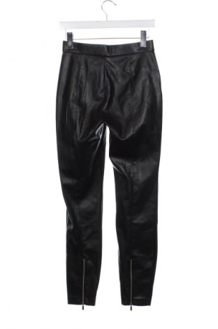 Дамски панталон Zara, Размер XS, Цвят Черен, Цена 38,01 лв.